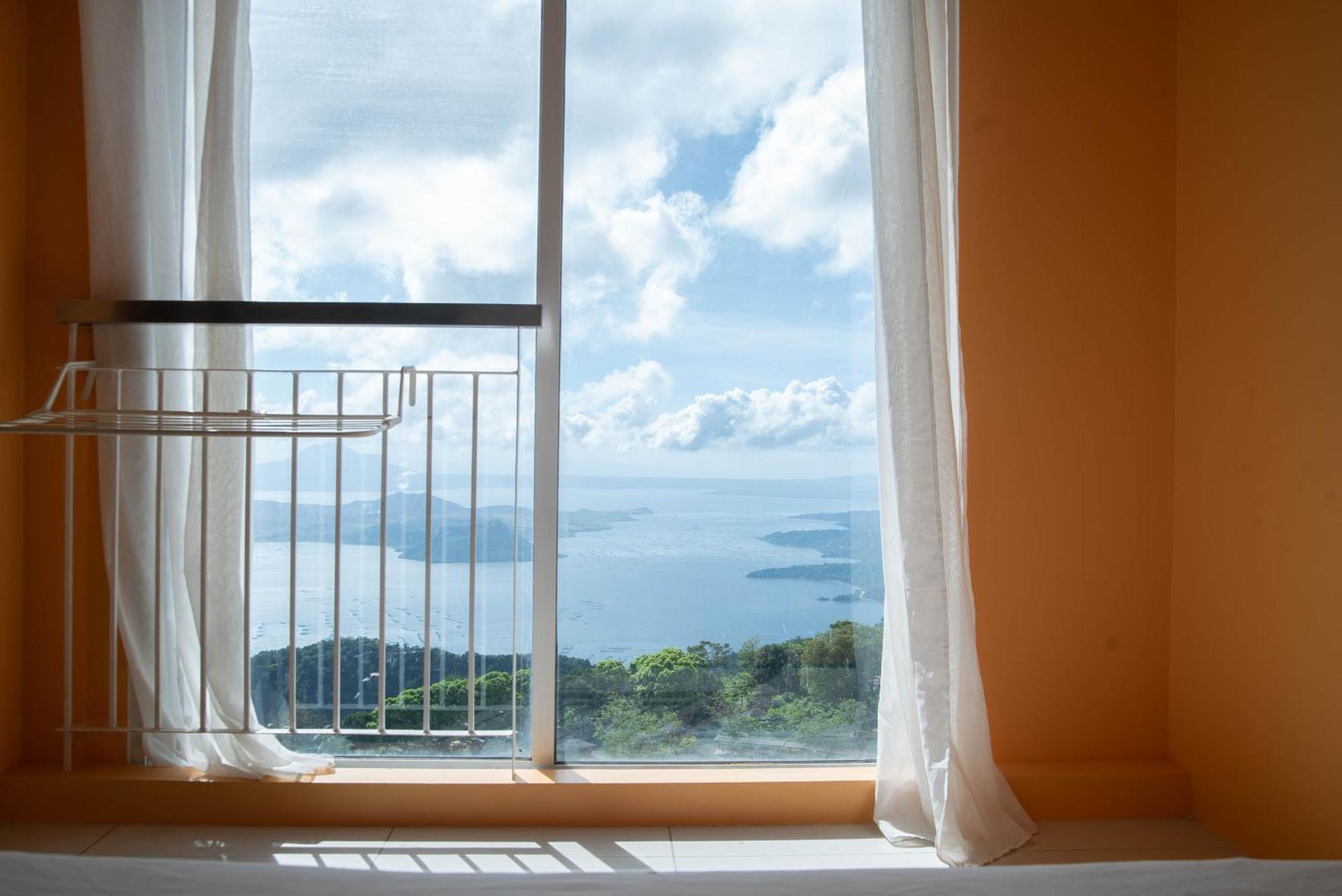 Wind Residences For Rent - Luiice Tagaytay City Екстер'єр фото