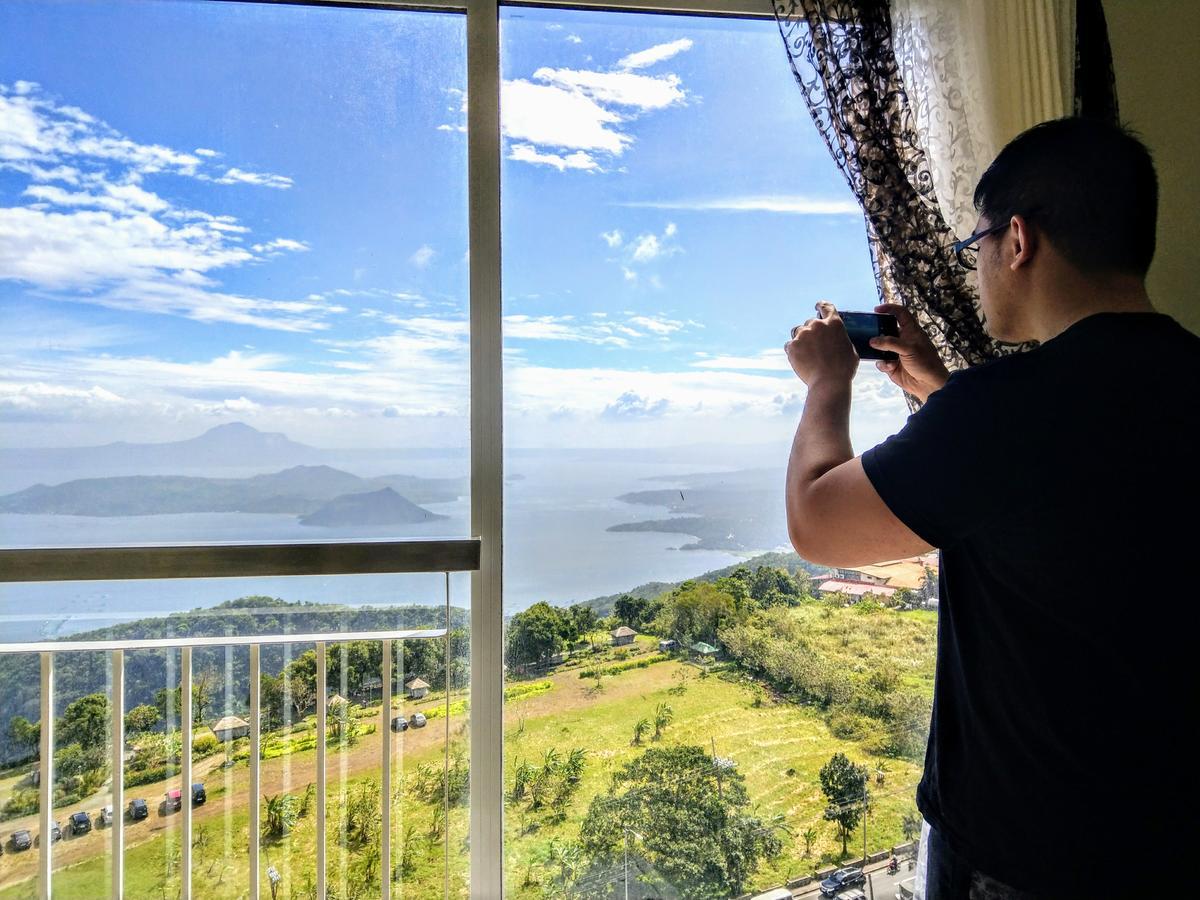 Wind Residences For Rent - Luiice Tagaytay City Екстер'єр фото